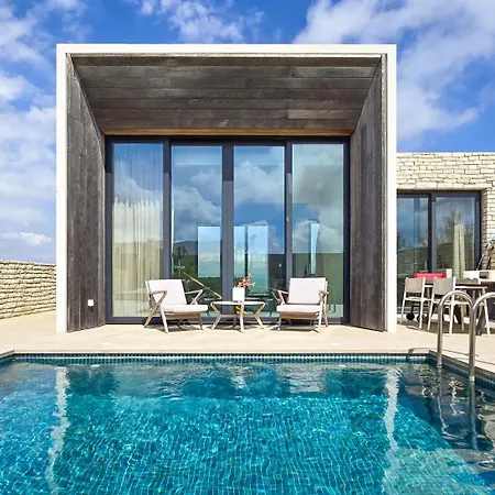 Css Celestial Minthis Luxury Golf House * Πάφος